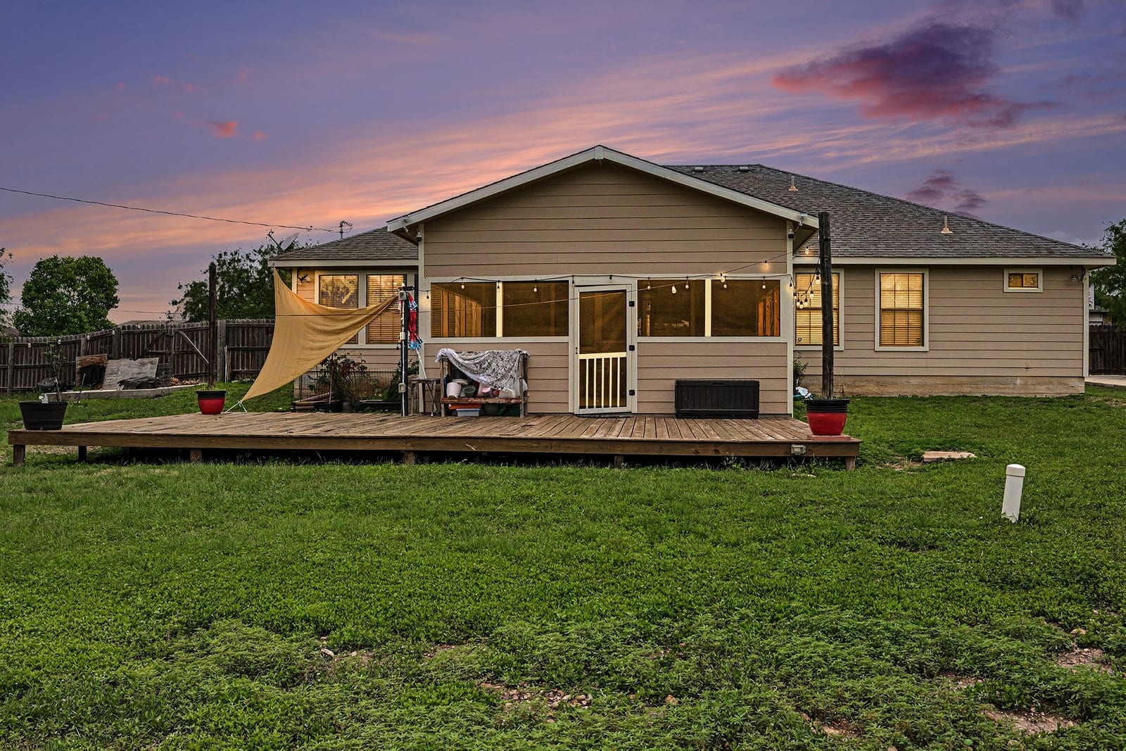 15014 Becker Bend